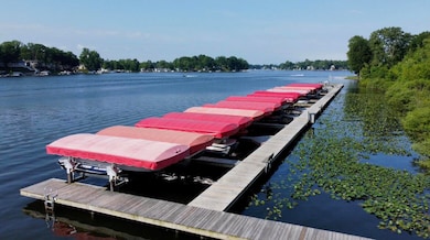 5967 Osprey Ln unit 5, Watervliet, MI 49098 - photo 2