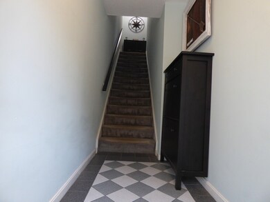 85 Tennis Plaza Rd unit 14, Dracut, MA 01826 - photo 3