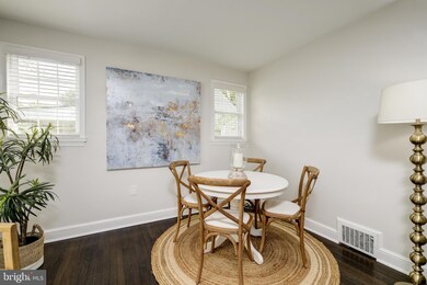 116 S Spring St, Falls Church, VA 22046 - photo 6