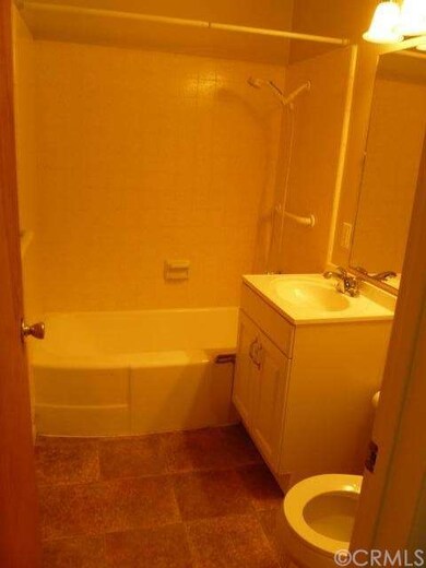 Common/Hall bath