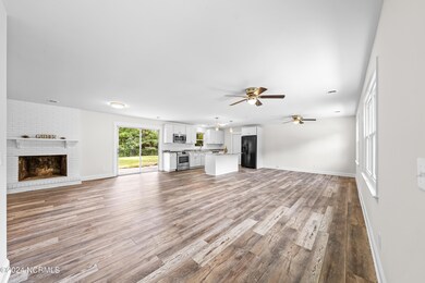 303KellyRd-6