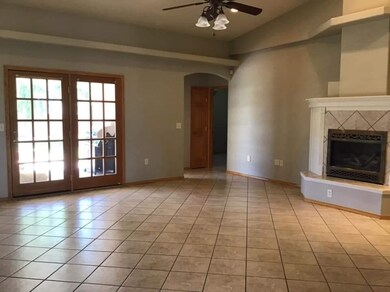 410 Camino Real, Alamogordo, NM 88310 - photo 4