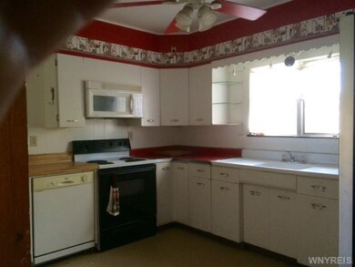 38 15th Ave, North Tonawanda, NY 14120 - photo 3