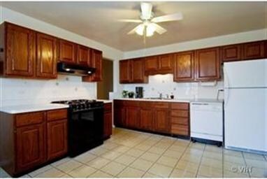 3300 Oriole Ln, Rolling Meadows, IL 60008 - photo 3