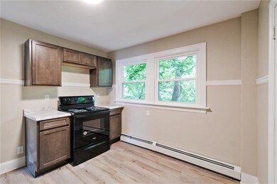 58 Harrison Ave unit 3R, Woonsocket, RI 02895 - photo 5