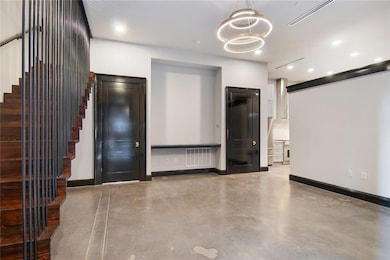 419 Carondelet St unit PHB, New Orleans, LA 70130 - photo 6