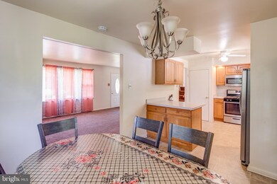 26 Spruce Rd, Burlington, NJ 08016 - photo 6