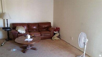 505 N Cleveland Family Room 2