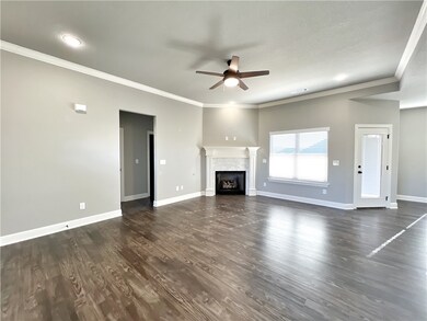 510 Captain Hopkins St, Prairie Grove, AR 72753 - photo 5