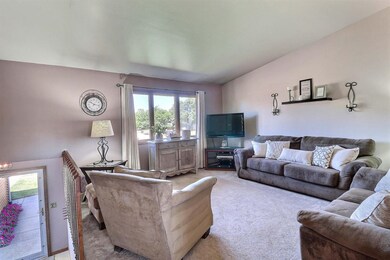 9721 Harrison St, Crown Point, IN 46307 - photo 3