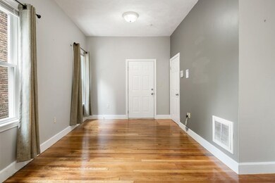 73 Waverly St unit 4, Roxbury, MA 02119 - photo 2