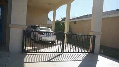 2109 Kingfisher Ln, Mission, TX 78572 - photo 3