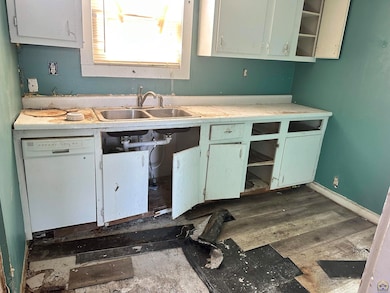 1231 N Harrison St, Auburn, KS 66402 - photo 2