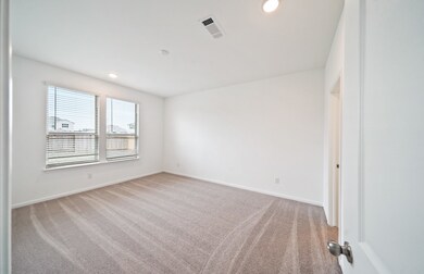 346 Friesian Ct, Alvin, TX 77511 - photo 5