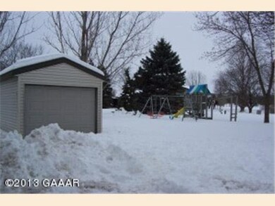 1002 Donna Dr NW, Alexandria, MN 56308 - photo 4