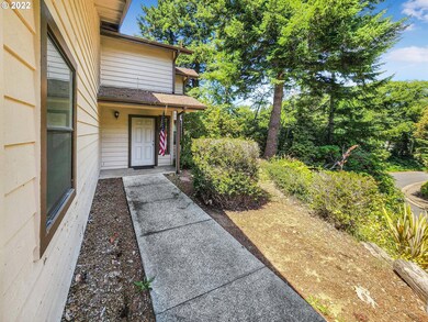 1735 Arch Ln, Brookings, OR 97415 - photo 2