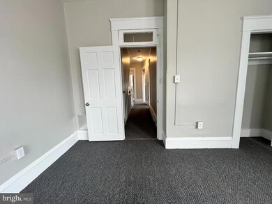 315 S 2nd St unit 2, Chambersburg, PA 17201 - photo 4