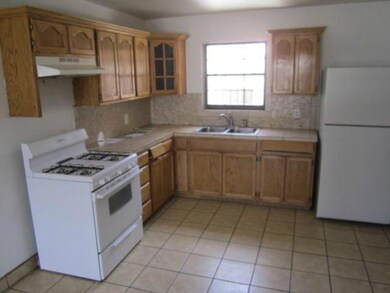 2805 Jackson Ave, El Paso, TX 79930 - photo 5