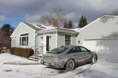 51 Grove Ln, Shelburne, VT 05482 - photo 2