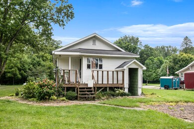 1811 York St, Elkhart, IN 46516 - photo 4