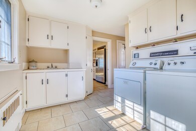 55 Baldwin St, Nashua, NH 03064 - photo 7