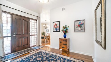 1404 E Los Arboles - 2