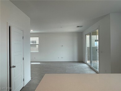 6836 Chargehand Ave, Las Vegas, NV 89156 - photo 5