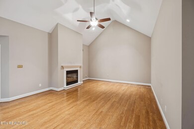 375 Paine Lake Dr, Sevierville, TN 37862 - photo 6