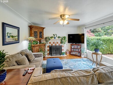 2075 Laurel Ave NE, Salem, OR 97301 - photo 6