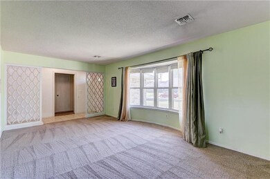 2505 NW 119th St, Oklahoma City, OK 73120 - photo 4