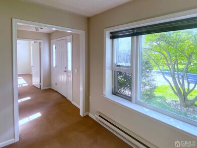 666 Windsor Way unit B, Monroe, NJ 08831 - photo 4