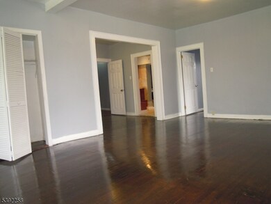 56 Pine Grove Terrace unit UPR, Newark, NJ 07106 - photo 3