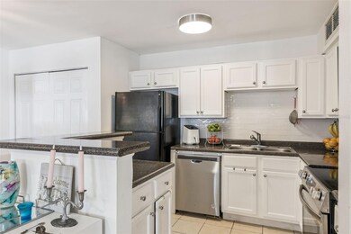 415 Lakepointe Dr unit 103, Altamonte Springs, FL 32701 - photo 7