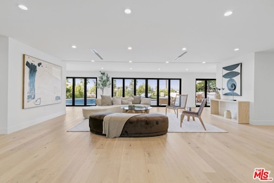 18101 Green Meadow Dr, Encino, CA 91316 - photo 6