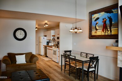 Living/dining