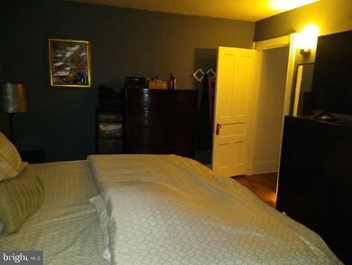 243 E Ridge St, Lansford, PA 18232 - photo 4