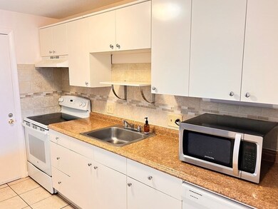 800 Governors Dr unit 36, Winthrop, MA 02152 - photo 7