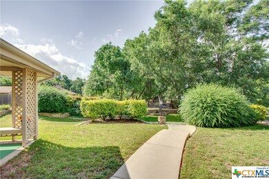 1222 Common St, New Braunfels, TX 78130 - photo 7