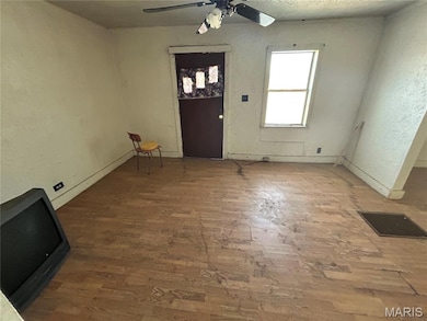 448 Lester St, Poplar Bluff, MO 63901 - photo 3