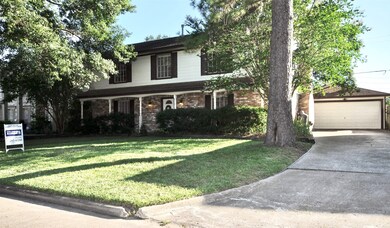 9535 Kindletree Dr, Houston, TX 77040 - photo 2
