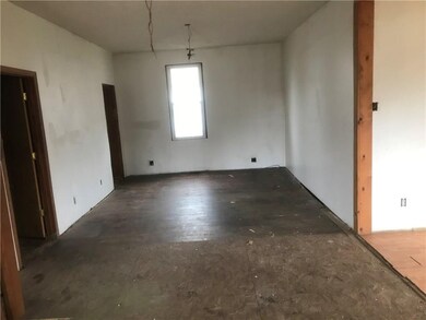 302 W Bow St, Thorntown, IN 46071 - photo 4