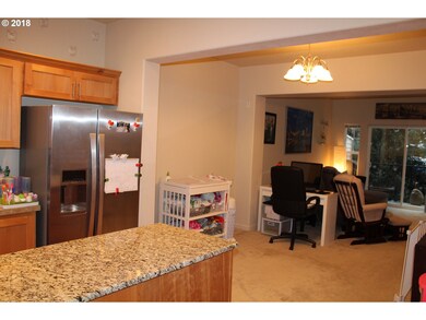 18637 NW Cedar Falls Loop, Hillsboro, OR 97006 - photo 4