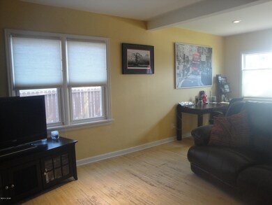 Living Rm