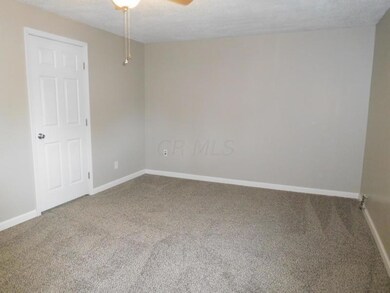 746 Elaine Rd, Columbus, OH 43213 - photo 5