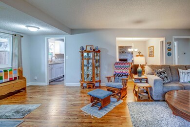 8200 Harriet Ave S, Bloomington, MN 55420 - photo 4