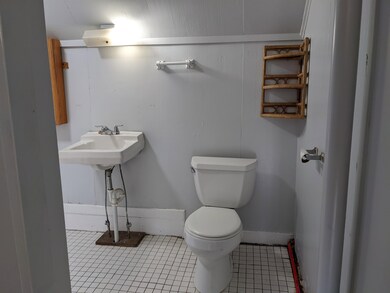 7 Green St unit 4, Claremont, NH 03743 - photo 3