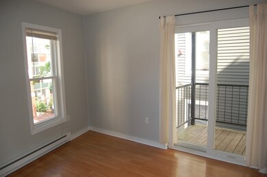 9 Winthrop St unit 2, Charlestown, MA 02129 - photo 3