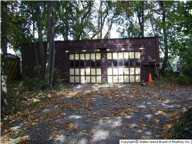 22 Mersereau Ave, Staten Island, NY 10303 - photo 2