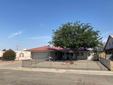 1513 Roosevelt Ave, Alamogordo, NM 88310 - photo 2