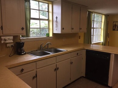 Kitchen 3